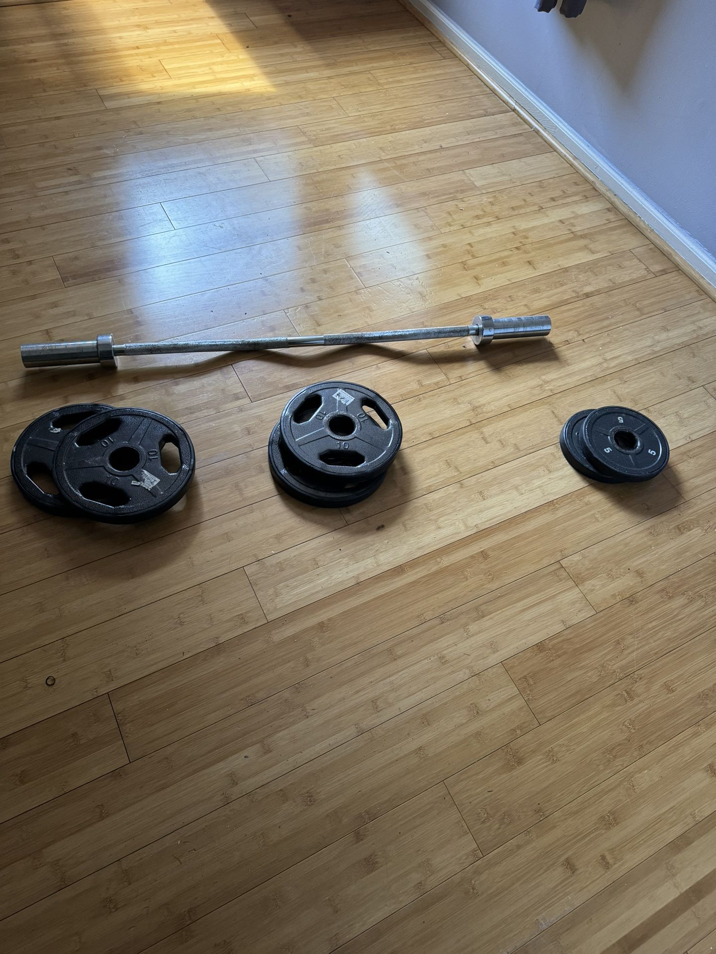 Free Weights Dumbbell & Bar