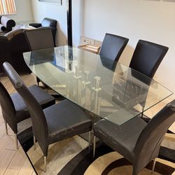 Dining room glass table with 6 chairs