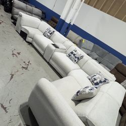     Like New Furniture at Unbeatable Prices