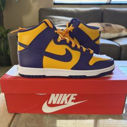 Brand New Laker Dunks Size 10 Deadstock