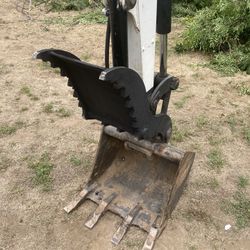 Mini Excavator Thumb Grapple