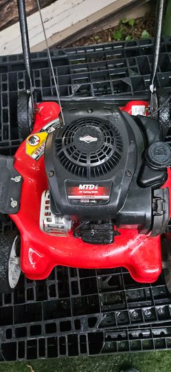 Mtd 20" cut PUSH lawnmower- Baggless