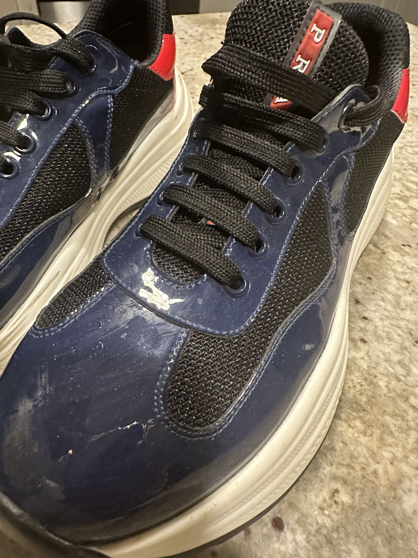 Gucci, Prada, Armani, Versace, Dior 