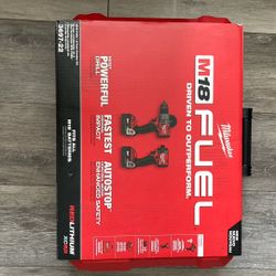 M18 Fuel 2 Tool Combo Kit 3697-22