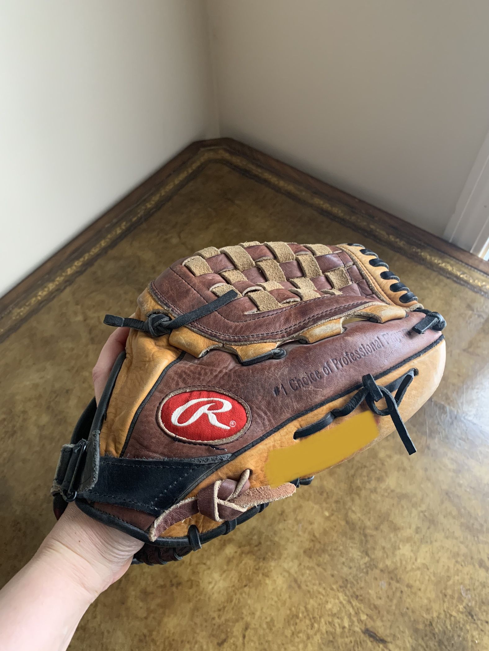 Rawlings RB25 Bull Series 12.5” Baseball Glove RHT