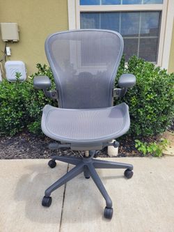 Brand new herman miller aeron remastered  (size C) office chair/ posture fit sacral lumbar