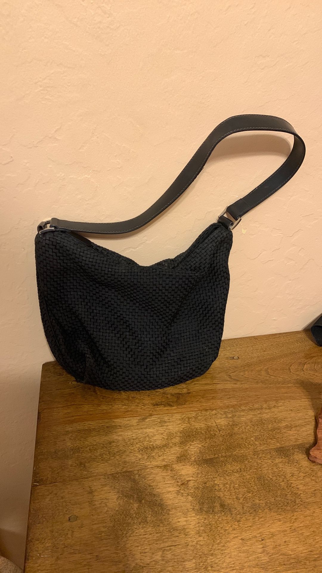 The Sak Hobo Shoulder Bag. New Like