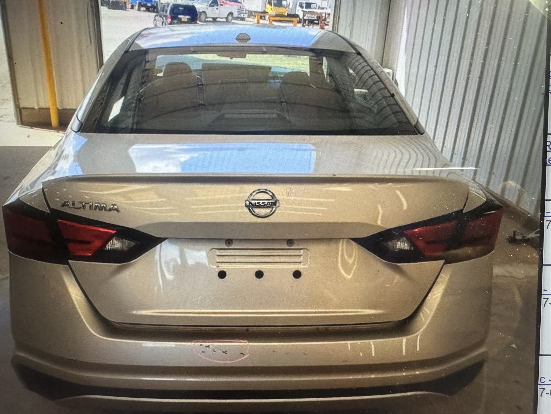 2019 Nissan Altima Rear Bumper Taillights Parts