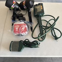 (2) Star Shower Laser Magic Light Show Projector 6 Images w/Timer/(2) Multiplugs