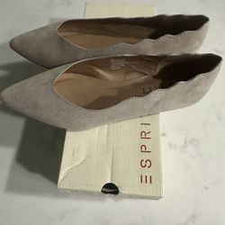 Espirt Tan Flats Size 7