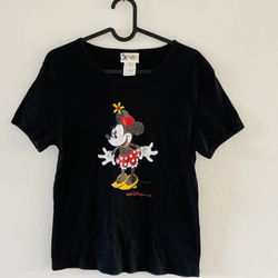 Vintage Mickey Mouse Black T-shirt. Great Condition. AA