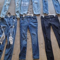 Hollister Jeans Size 0. 6 Pairs