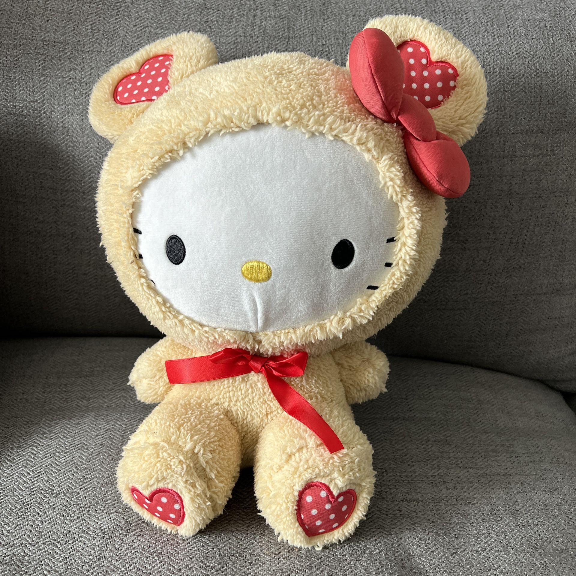 Sanrio Teddy Bear Heart Doll Hello Kitty 13” Inch Plush Stuffed Toy Round 1