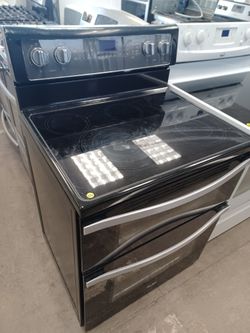 WHIRLPOOL BLACK ELECTRIC GLASSTOP STOVE DOUBLE OVEN