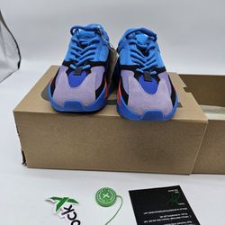 Yeezy Adidas Boost 700 Size 7.5 In Men 