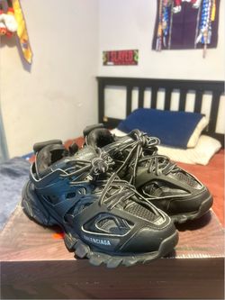 Authentic Triple Black Balenciaga Track