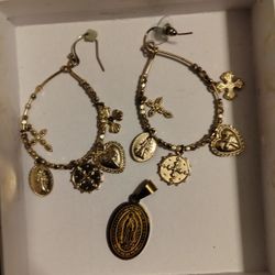 Virgin Mary, GOLD Earrings And Pendant (OPENED)