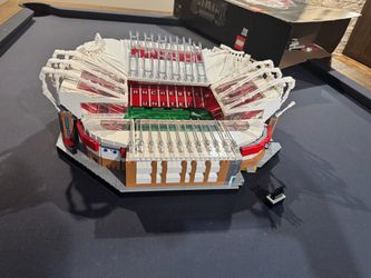 Lego Creator Manchester United Stadium