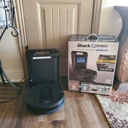 Shark IQ Robot vacuum