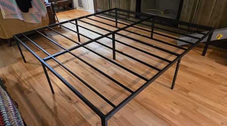 King bedframe still in the box brand new