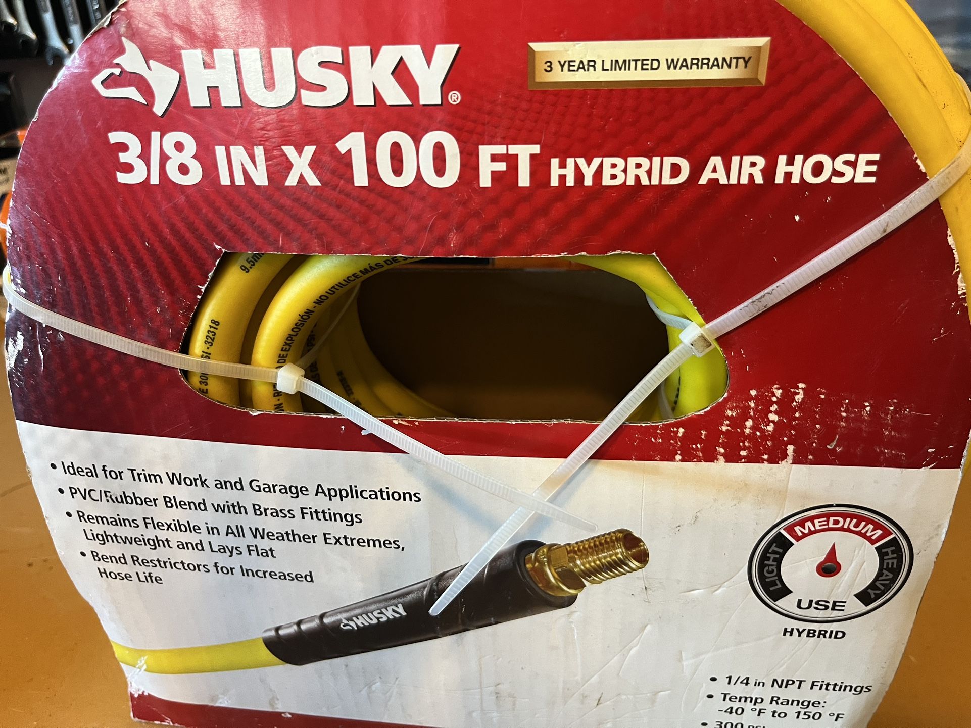 New Husky Air hose 100 Ft.