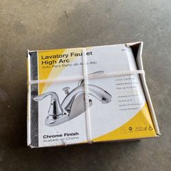 Lavatory Faucet Chrome Finish