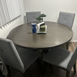 Dinning Table