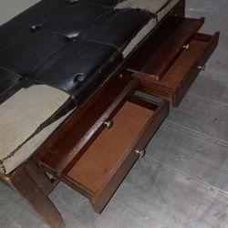 Coffee Table/Ottoman 