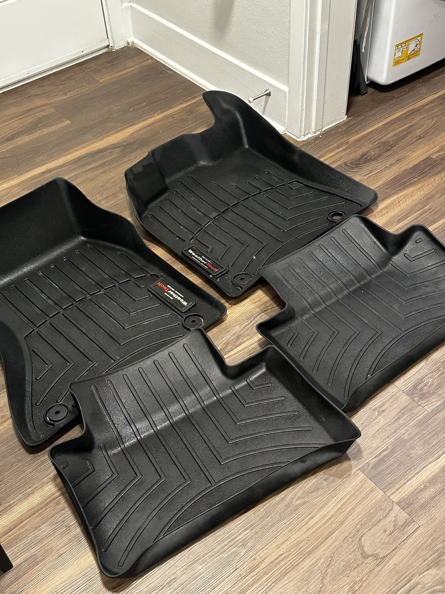 Alfombras WeatherTech Porsche Macan S (completas, como nuevas)