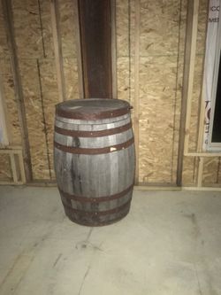 Huge barrel ice chest brand new