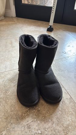 Kirkland suede boots