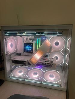 All-White Ultimate Gaming PC – Ryzen 7 9800X3D / RTX 5070 Ti / 32GB RAM / 2TB SSD (Like New)