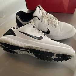 Nike  Infinity Fit Sole Golf Shoes - Size 10 Men’s 
