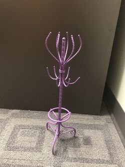 Jewelry /necklace holder