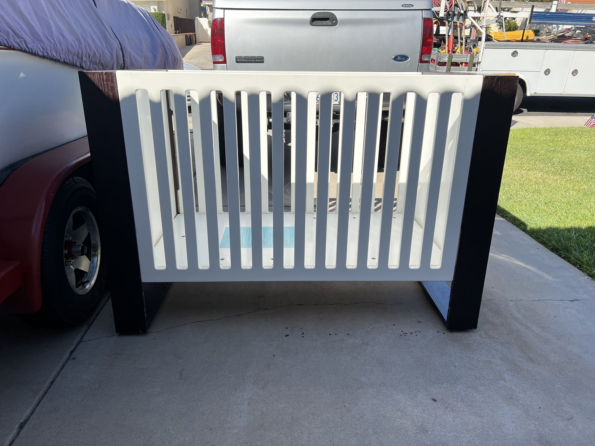 Crib By Nursery works