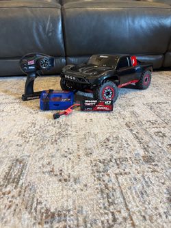 Traxxas slash RTR 3s 2wd