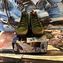AUR JORDAN 9 RETRO BOOT NRG