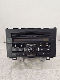 2007-2011 Honda CR-V AMFM Racio 6 Disc CD MP3 Player 39100-SWA-AO11-M1 Face IXN4