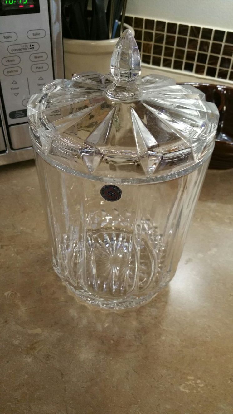 Lead crystal candy dish