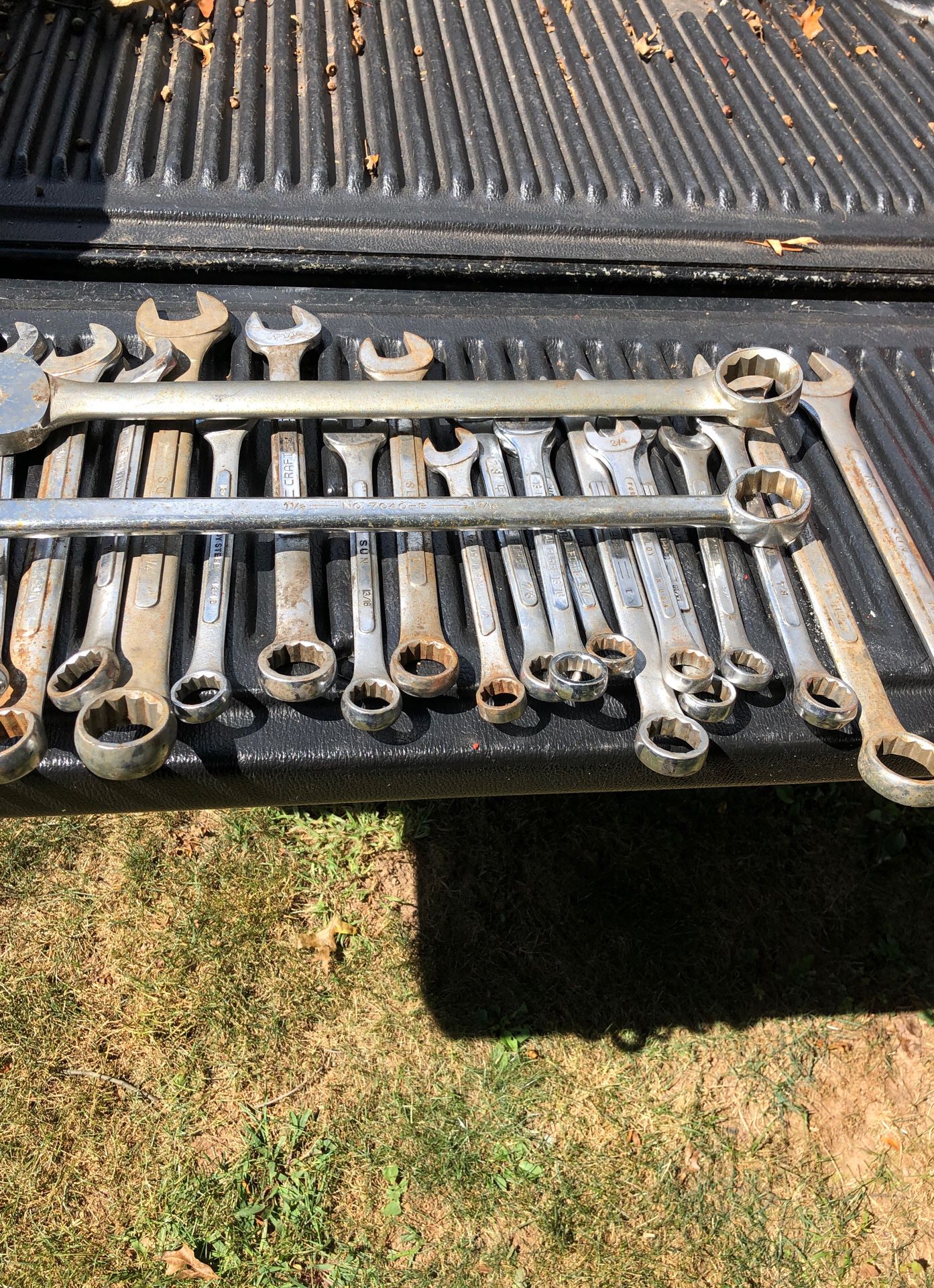 TRUCK S.A.E. WRENCHES (25 WRENCHES)