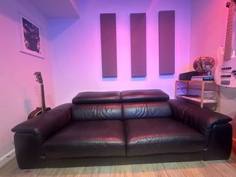 Large Black Leather  Sofa (Real from MACYS)