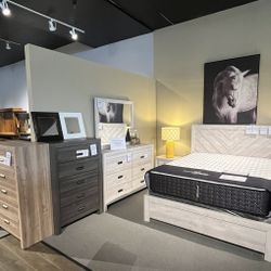 Whitewash 4PC Queen Bedroom set 