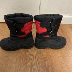 Kids Snow Boots Size 12 $15