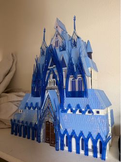 Disney Frozen Castle