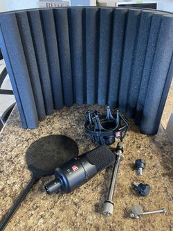 sE Electronic Studio Bundle