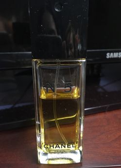 Chanel perfume