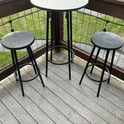 Table with 2 Stools