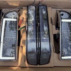 LED Headlights for 1998 To 2004 Chevy Blazer/ S10; Smoked Lens WithClear Corners. / Luces Aumadas 