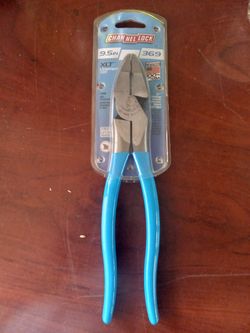 Pliers