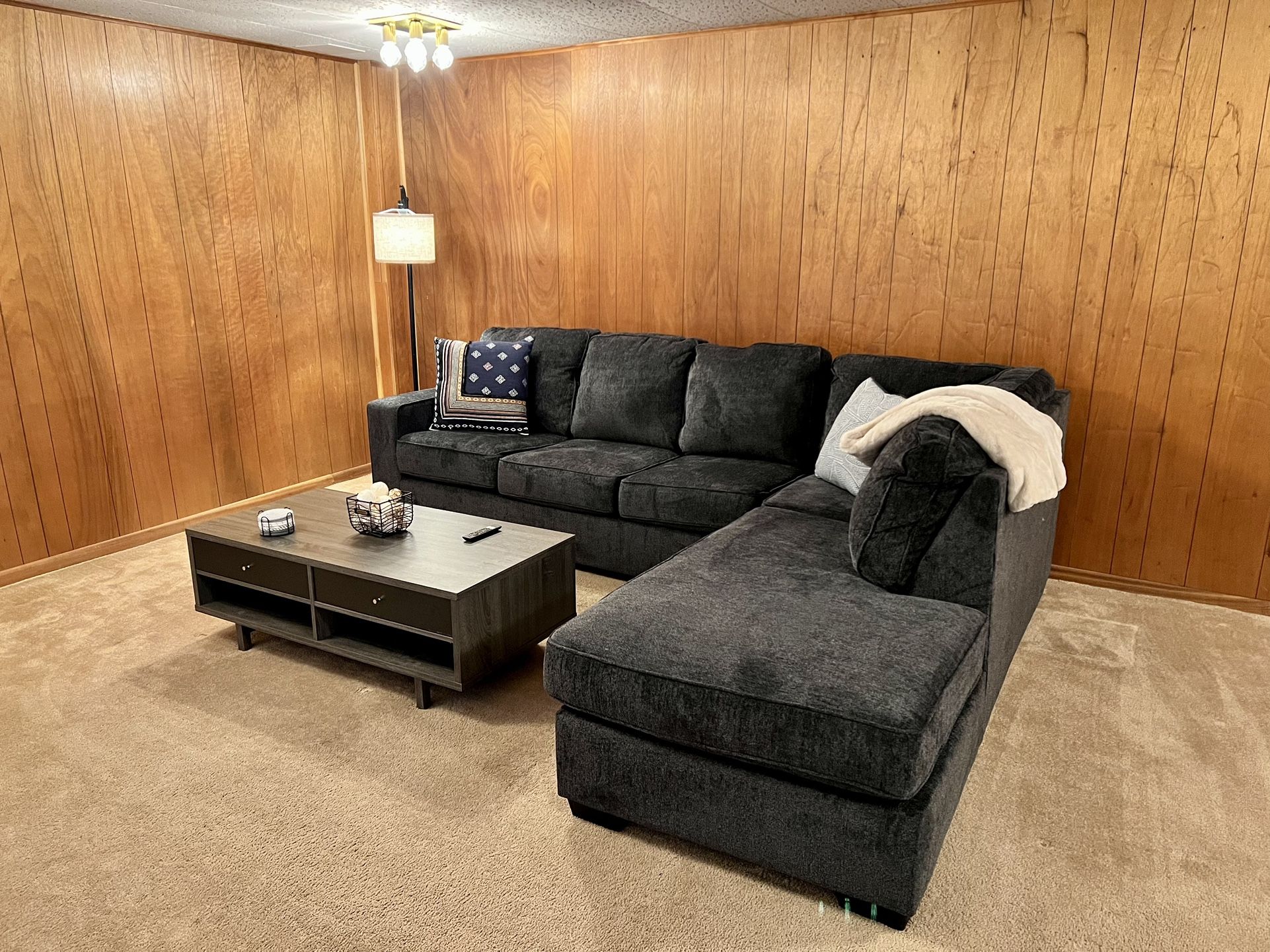 Gray Sectional Couch for Sale in Denver, CO OfferUp